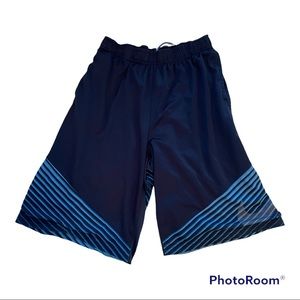 Nike elite shorts, boys XL, dark blue.